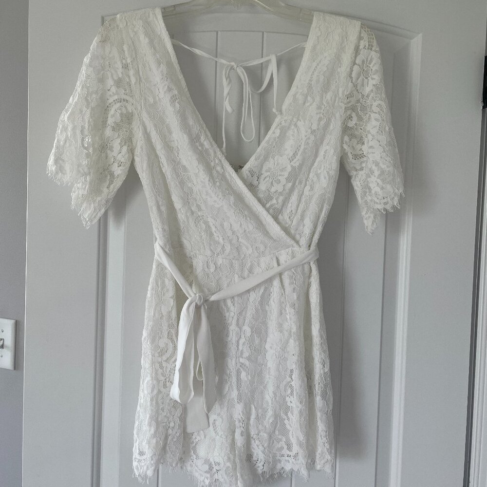 Like New Trixxi White Lace Romper Size S
